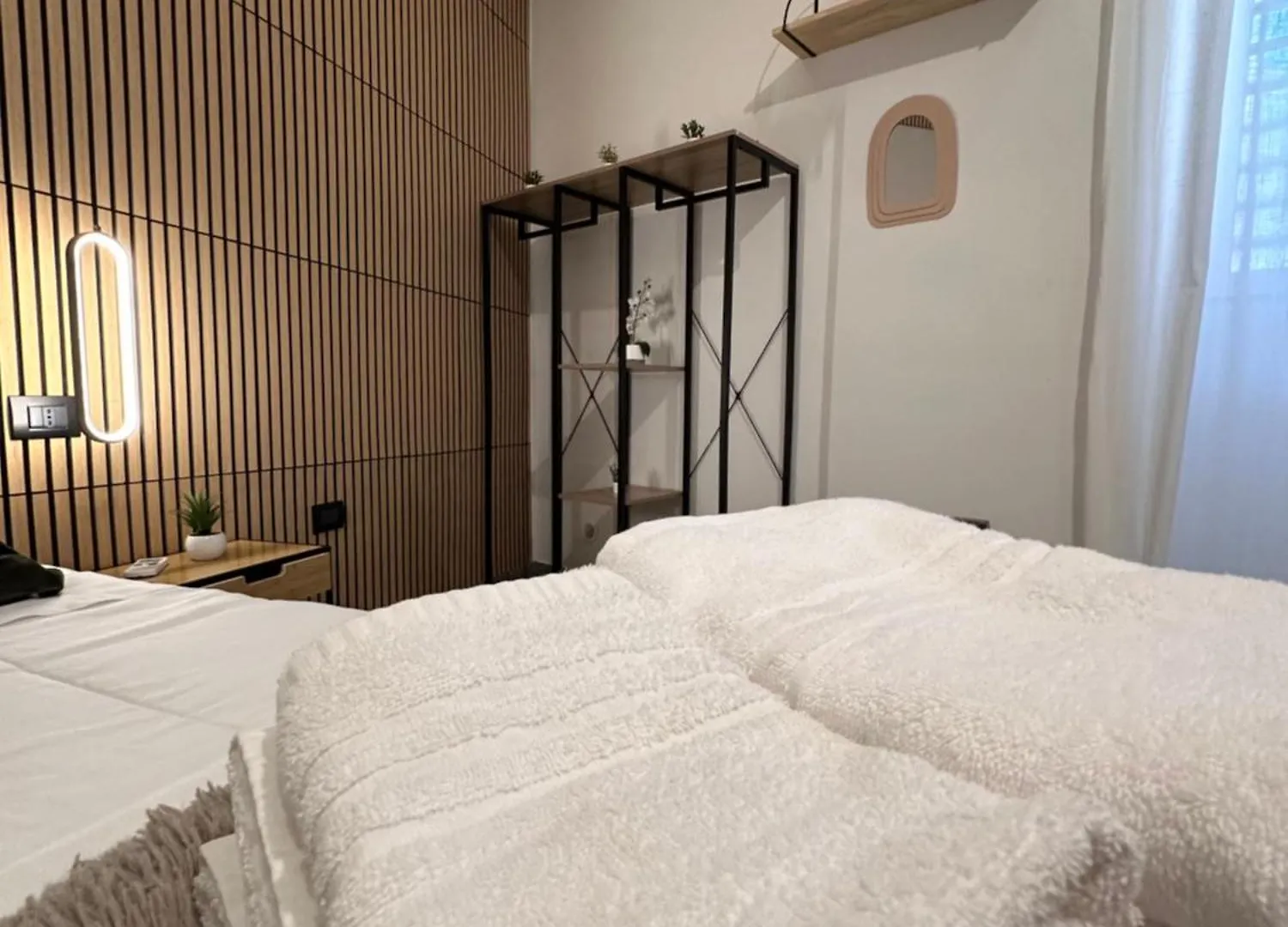 Priority Boarding Apartment Naples