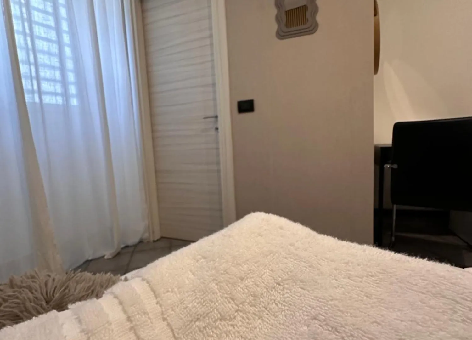 Priority Boarding Apartment Naples 0*,  Italy